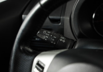 Подержанный автомобиль Nissan X-Trail 2014 года (19 фото)