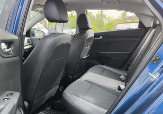 Подержанный автомобиль Hyundai Solaris Sedan 2022 года (7 фото)
