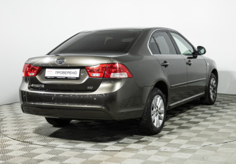 Подержанный автомобиль Kia Magentis 2010 года (5 фото)