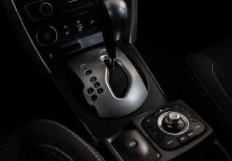 Подержанный автомобиль Renault Koleos 2013 года (20 фото)