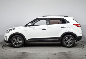 Подержанный автомобиль Hyundai Creta 2018 года (8 фото)
