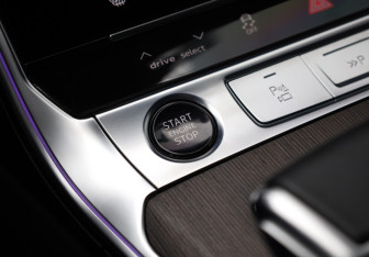 Подержанный автомобиль Audi A7 2022 года (22 фото)