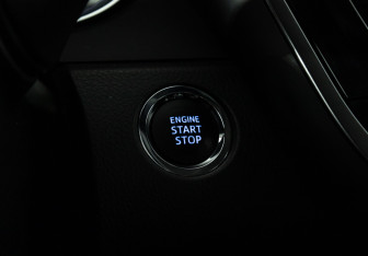 Подержанный автомобиль Toyota Camry Sedan 2021 года (21 фото)