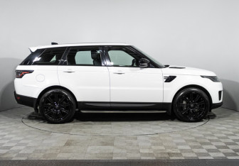 Подержанный автомобиль Land Rover Range Rover Sport 2020 года (4 фото)