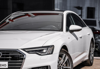 Подержанный автомобиль Audi A6 Sedan 2020 года (2 фото)