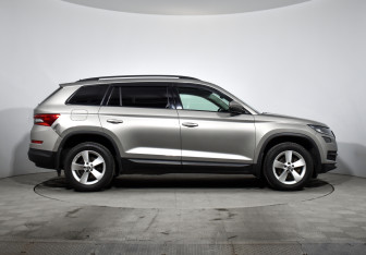 Подержанный автомобиль Skoda Kodiaq 2020 года (4 фото)