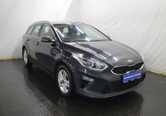 Подержанный автомобиль Kia Ceed Wagon 2019 года (3 фото)