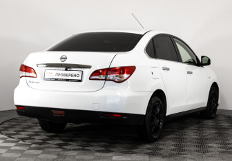 Подержанный автомобиль Nissan Almera Sedan 2015 года (5 фото)