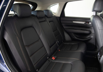 Подержанный автомобиль Mazda CX-5 2021 года (24 фото)
