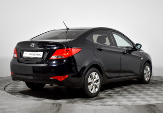 Подержанный автомобиль Hyundai Solaris Sedan 2016 года (5 фото)