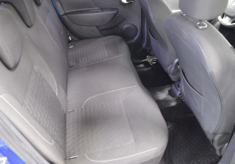 Подержанный автомобиль Renault Logan Sedan 2018 года (13 фото)