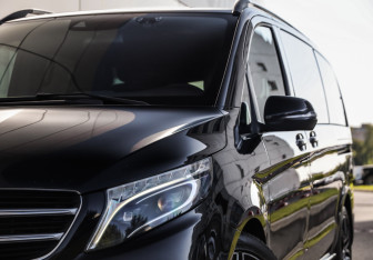 Подержанный автомобиль Mercedes-Benz Vito 2015 года (2 фото)
