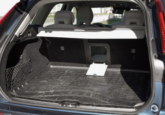 Подержанный автомобиль Volvo XC60 2021 года (26 фото)