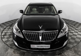 Подержанный автомобиль Hyundai Equus 2012 года (4 фото)