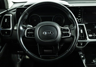 Подержанный автомобиль Kia Sorento 2020 года (22 фото)