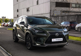 Подержанный автомобиль Lexus NX 2021 года (5 фото)
