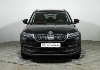 Подержанный автомобиль Skoda Karoq 2021 года (2 фото)