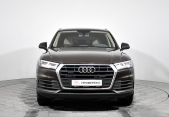 Подержанный автомобиль Audi Q5 2017 года (2 фото)