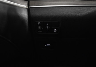 Подержанный автомобиль Kia K5 2021 года (20 фото)