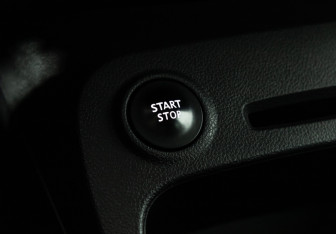 Подержанный автомобиль Renault Kaptur 2016 года (18 фото)