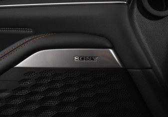 Подержанный автомобиль Changan UNI-K 2022 года (23 фото)