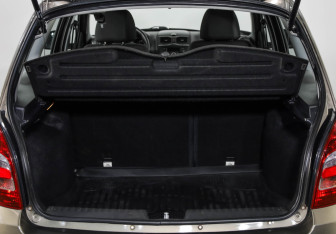 Подержанный автомобиль LADA (ВАЗ) Granta Wagon 2021 года (26 фото)