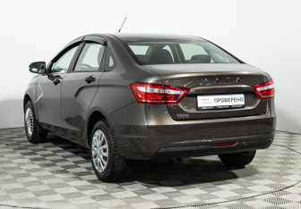 Подержанный автомобиль LADA (ВАЗ) Vesta Sedan 2020 года (7 фото)