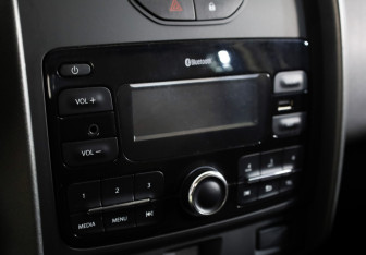 Подержанный автомобиль Renault Duster 2017 года (14 фото)