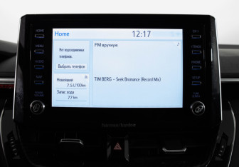 Подержанный автомобиль Toyota Corolla Sedan 2020 года (16 фото)