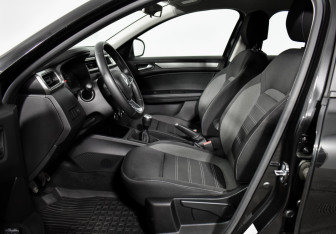 Подержанный автомобиль Renault Arkana 2020 года (10 фото)