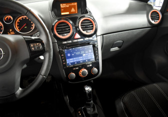 Подержанный автомобиль Opel Corsa 2013 года (16 фото)