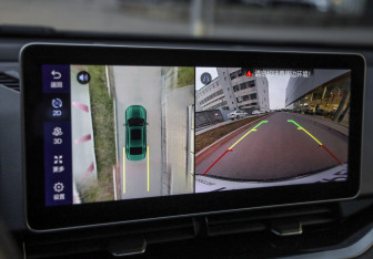 Подержанный автомобиль Geely Preface 2023 года (24 фото)