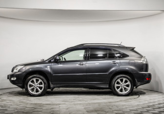Подержанный автомобиль Lexus RX 2008 года (8 фото)