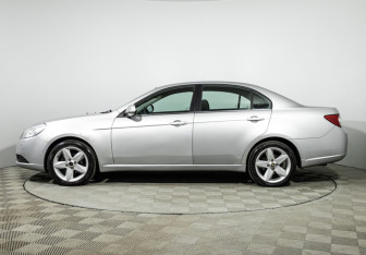 Подержанный автомобиль Chevrolet Epica 2007 года (8 фото)