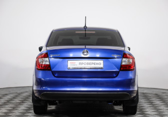Подержанный автомобиль Skoda Rapid Liftback 2018 года (6 фото)
