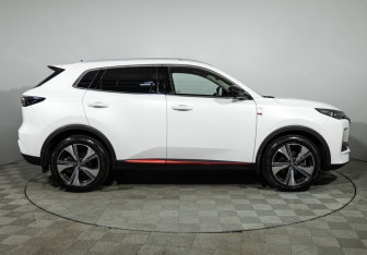 Подержанный автомобиль Changan CS55PLUS 2023 года (4 фото)