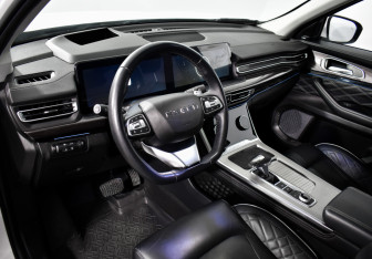 Подержанный автомобиль Exeed VX 2023 года (9 фото)