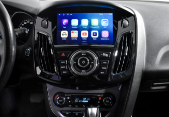Подержанный автомобиль Ford Focus Wagon 2013 года (16 фото)
