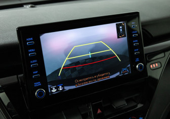 Подержанный автомобиль Toyota Camry Sedan 2023 года (17 фото)