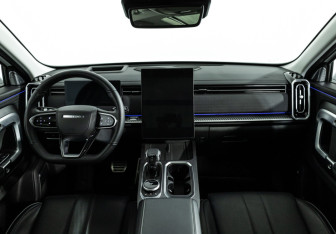 Подержанный автомобиль Jaecoo J7 2024 года (13 фото)