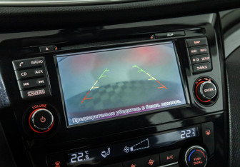 Подержанный автомобиль Nissan Qashqai 2018 года (14 фото)