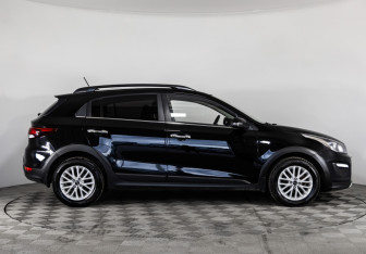 Подержанный автомобиль Kia Rio Hatchback 2018 года (4 фото)
