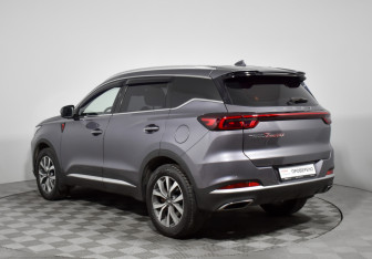 Подержанный автомобиль Chery Tiggo 7 Pro Max 2022 года (7 фото)