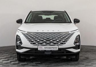 Подержанный автомобиль Omoda C5 2023 года (3 фото)