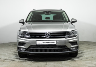 Подержанный автомобиль Volkswagen Tiguan 2019 года (2 фото)