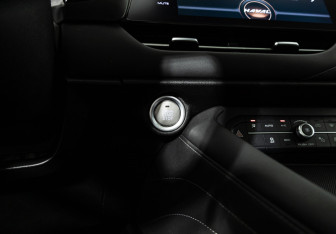 Подержанный автомобиль Haval F7 2020 года (18 фото)