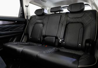 Подержанный автомобиль Exeed VX 2023 года (25 фото)