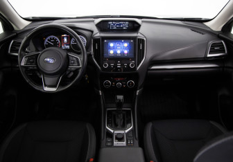 Подержанный автомобиль Subaru Forester Suv 2019 года (9 фото)