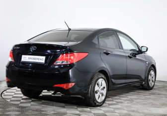 Подержанный автомобиль Hyundai Solaris Sedan 2016 года (5 фото)