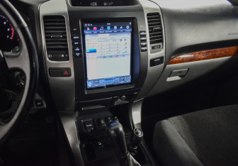 Подержанный автомобиль Toyota Land Cruiser Prado 2008 года (20 фото)